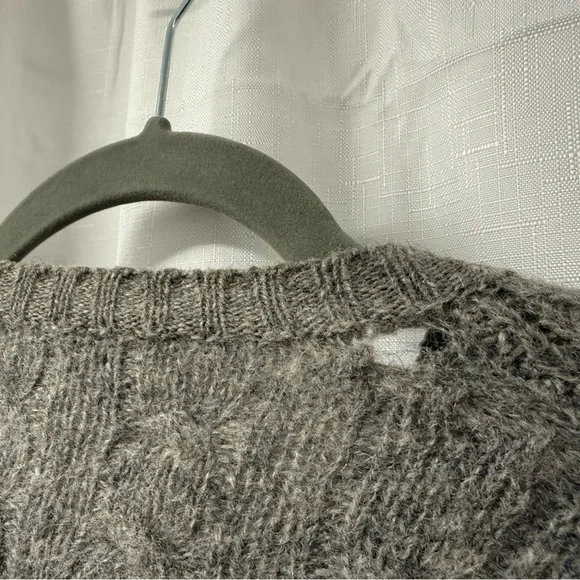 Vintage Lady Clansman Gray Cable Knit Wool Cardigan Size L - Picture 6 of 7